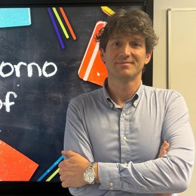 proftv2000's profile picture. Buongiorno Prof, la trasmissione di #Tv2000 dall'Istituto Massimo di Roma