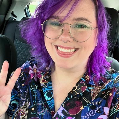 32 / hobbyist dice-maker / coffee enthusiast / anthropologist / tabletop dweeb
