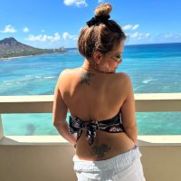 Queen (@olubunmigift) 's Twitter Profile