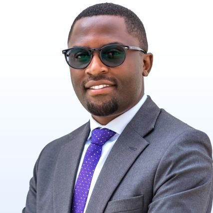 Passionate about law, driven by integrity | Commercial and Environmental Law