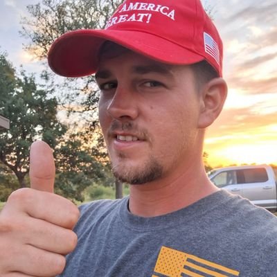 ♚Cycling is Life♛Navy Vet♜Jan 28th Witness♝Giving Hedgies Wedgies♞Texas Ape♟ Constitutionalist/Libertarian 🇺🇲#EndTheFed 🦍💎🙌 $GME $AMC $APE $HYMC $XMR 🚀🌕