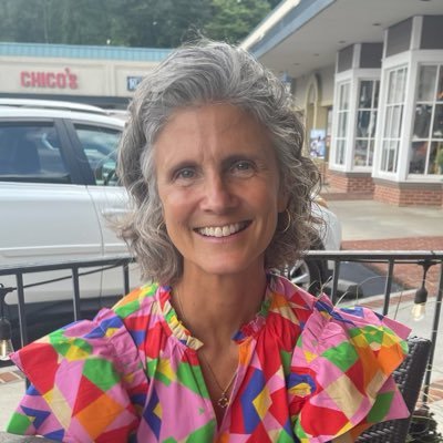 Thankful patriot mom. Logistics and planning coordinator.