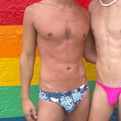 hornyswimbro's profile picture. bi and fucking horny 🏊🏼‍♂️🤽🏼‍♂️