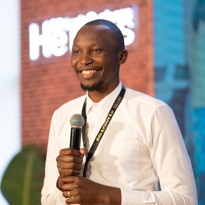 earlexander's profile picture. Daddy | CEO @solutechlimited | Top 40 Under 40 Men 2022 | Worship Leader