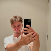 Numan ama şerefsiz değil (@wtfnuman) Twitter profile photo