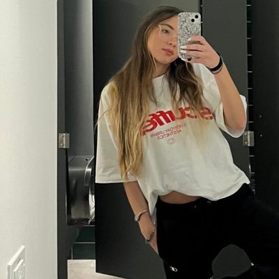 RayssaWiggers's profile picture. ☀️