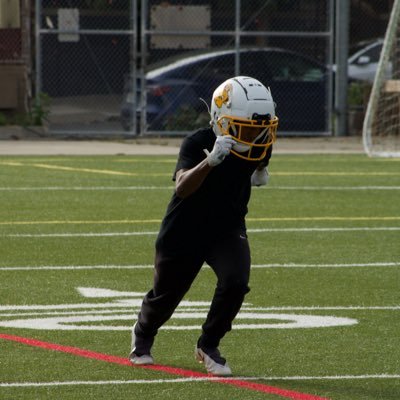 Jacob Bustamante//Class of 2028//Mission High School// WR/RB // 5'6 143lb// // Football // 3.60GPA//San Francisco,CA📍📲510-399-9794