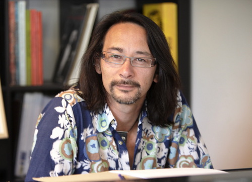 VocalAlchemy's profile picture. Online Singing Lessons, Vocal Coaching, Singing Workshops, Masterclasses, Music Theatre, Rock Voice, Legit Voice, Mix Voice and Belt.