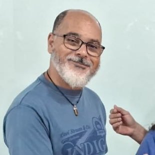 pantaneiroBR's profile picture. Humano apenas. Ouvindo mais, falando menos. De vez em quando um desabafo!