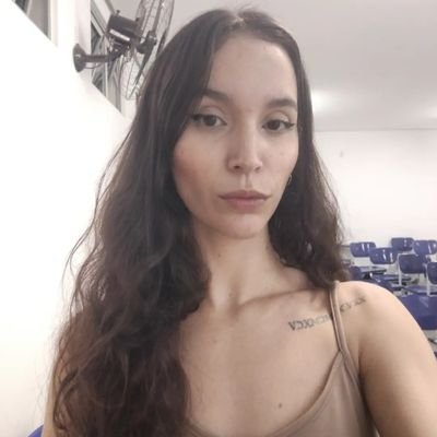 cria do Tambor, professora e mestre em História