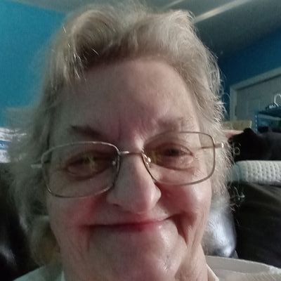 foxyvla49014's profile picture. 