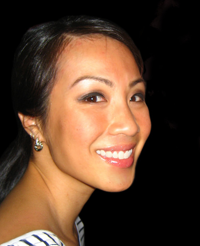 kllouie's profile picture. MarComm gal ❤ graphic design chick ❤ 

fancies shoes & sparkles