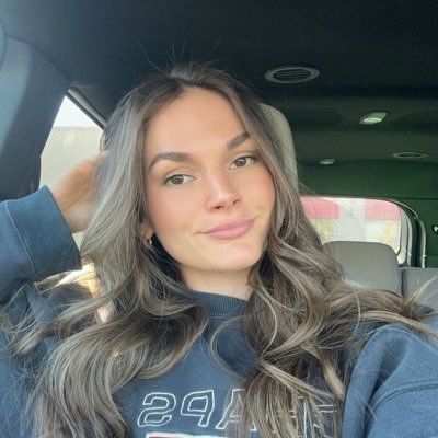 CoachBri_'s profile picture. Strength & Conditioning Coach at Relentless Athletics | USAW-L1 | NSCA-CSCS