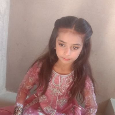 sanakhan5111's profile picture. 