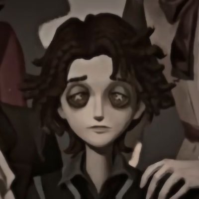 US3LESSFL3SH's profile picture. "𝘞𝘪𝘭𝘭 𝘵𝘩𝘦 𝘮𝘰𝘰𝘯𝘭𝘪𝘨𝘩𝘵 𝘴𝘩𝘪𝘯𝘦 𝘰𝘯 𝘮𝘦... 𝘰𝘯 𝘔𝘢𝘵𝘵𝘩𝘪𝘢𝘴?"