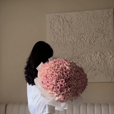 Shho_38's profile picture. 🥼