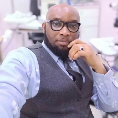 🇳🇬Optometrist 👓⚕️. Passionate about #eyecare, #vision and #health related problems. ~Eyecare ~Health ~Motivation ~Lifestyle.
