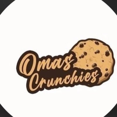 Scrumptious Treats: ✨Chin Chin (Vanilla, Cocunut, Chocolate, Ginger, Tigernut milk flavors) ✨Peanut burgers ✨Cupcakes ✨Yoghurt/ Fruit Parfait ✨Shawarma