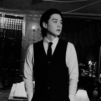 | he/him | istj | untouchable |
| m'amour @ur_sunset_ |
| one love. one house | 03.07.2024 |
