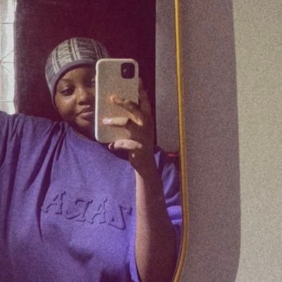 timss200's profile picture. Born to sparkle and make the world glitter ✨ 💙