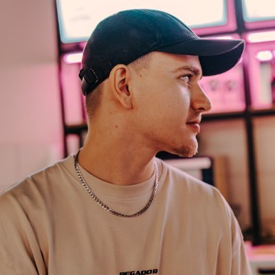 Sven Ludwig W. 22Yrs Streamer / E-Sport stuff
Business inquiries via DM or email - sven.k.ludwig@gmail.com
-My personal perspectives!