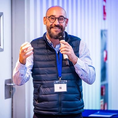 🌎Creando un mundo mejor
🙊Pienso lo que digo
🤓Orgulloso de intentar ser un poco mejor todos los días