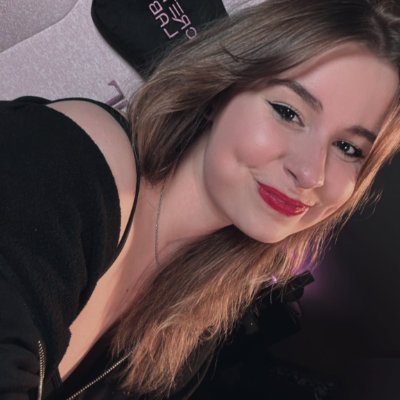 āĖā¹ ā” Twitch streamer ~ jrpg girlie š”ļø anime | games | movies & series ā” āĖā¹ šļø Big Kingdom Hearts and AOT obsession āØ