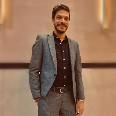 وَعِزَّتِي وجَلَالِي لَأَنْصُرَنَّكِ وَلَوْ بَعْدَ حِينٍ 🤍 توفي الرسول ﷺ متواضعاً فمن نحن لنتكبر 🔻