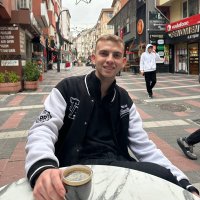 Hüseyin E (@the_emiroglu) 's Twitter Profile