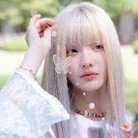 i’ll like aeon | RII7E (@chxewintxr) 's Twitter Profile