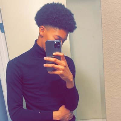 AMufasaGenius's profile picture. 26