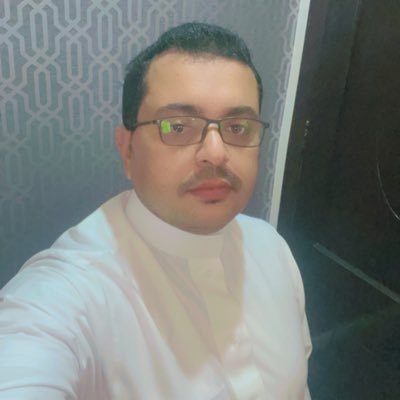 mahmuode's profile picture. computer programming and web designer