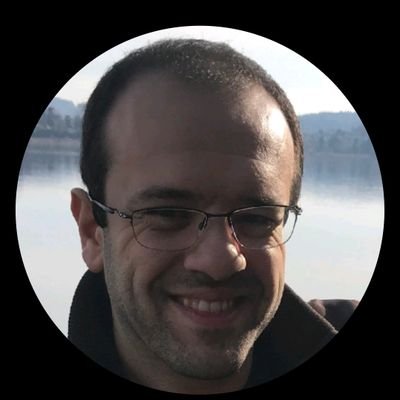 I am a computer science engineer. I was born in Catania, i live and work in Milan.