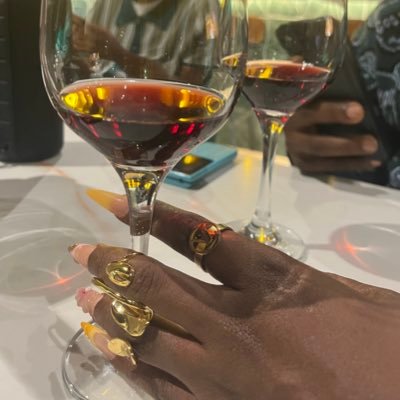#warri. Check out my business page instagram: @GreenstoneJuice_bar. we cater for all kinds of events. Dm to book for your date. 💉🍸🍹🍷🥃🥂🍾
