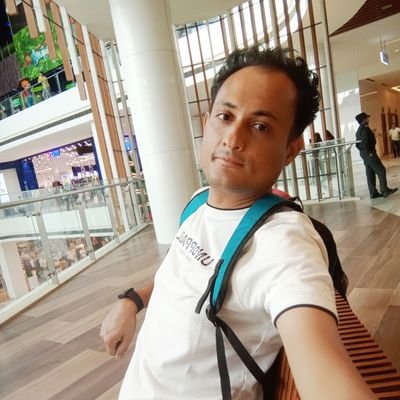 MoizSabri's profile picture. Went to John Nave School.