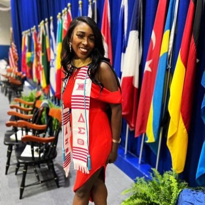 Pretty girl, pretty heart, pretty soul 🔺🐘baDST ✨Instagram: riahjanne