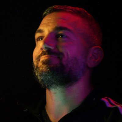 DotanYe's profile picture. "עוד נשובה אל עמק דותן"

JJ is ART
#BJJ