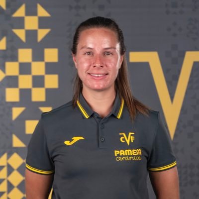 Leicester 🏴🦊 | Football Coach @VillarrealCF 💛 | MSc Football Coaching & Analysis Graduate @GIS_sport ⚽️ | UEFA B Licence