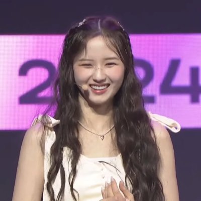 sookaewoonista's profile picture. 240731 240924 fancon jiwoo 240728 240831 soomin 240803 240805 ### kaede KOTONE VV MV 241121 vv fansign red sweater tone