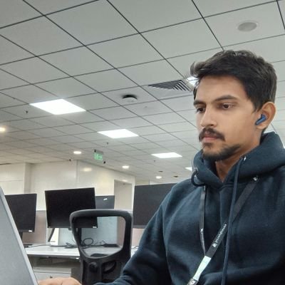 giridharan_v1's profile picture. Product Developer @SurveySparrow