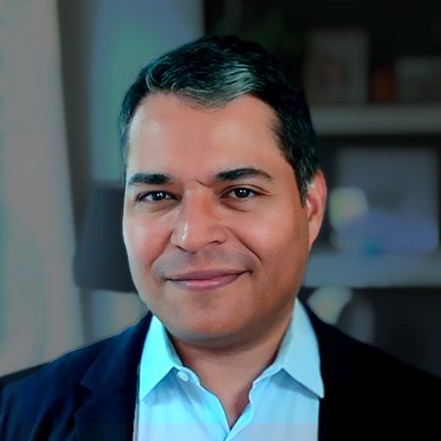 rommelrojas's profile picture. Director of UX Architecture @DowJones