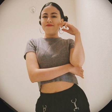 ivonnelima16's profile picture. 