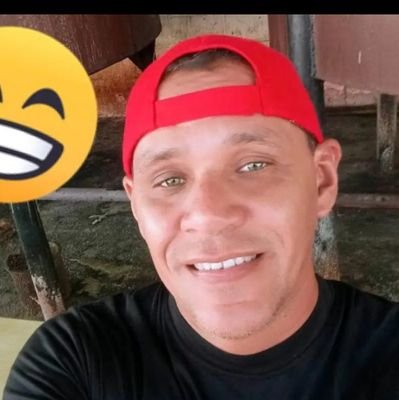 Venezolano, revolucionario, Chavista a mucha honra...hasta mi última gota de sangre. Amo esta tierra noble con toda mi alma...!!! Padre de María Victoria.❤️