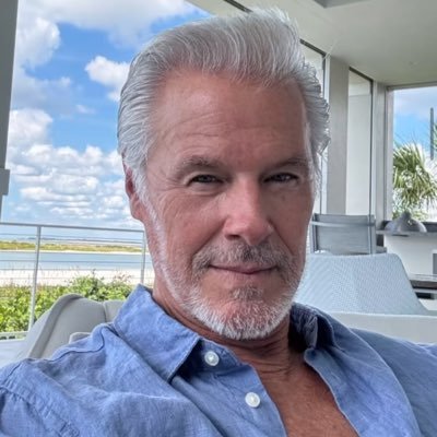 DavidMyaga's profile picture. 