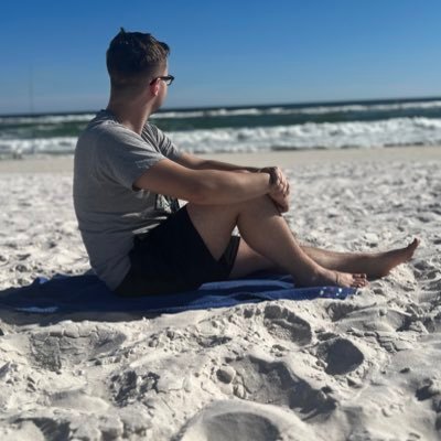 @Twitch affiliate | Hardcore Nuzlocke Enjoyer | Radical Red Champion | Petting @Gian9710 daily