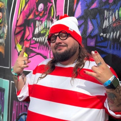 Gamer | Raver | Metalhead | Model | Comedian | Streamer | snap: xdwall94x | IG: whereswaldohereswaldo