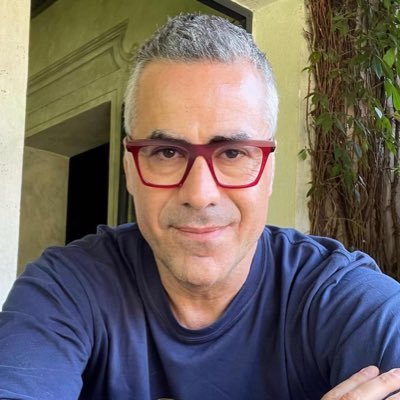 mkhwask's profile picture. Orthopedic Surgeon