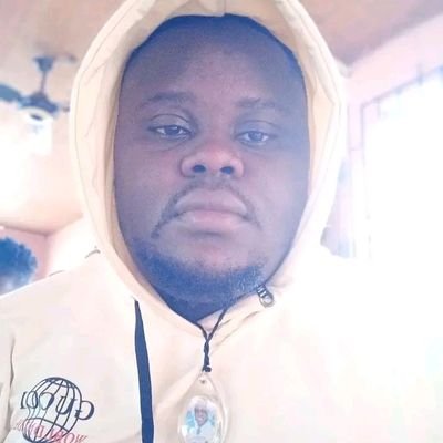 elis66299's profile picture. 