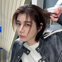 lu ★ no genre ! (@abcdleehann) 's Twitter Profile
