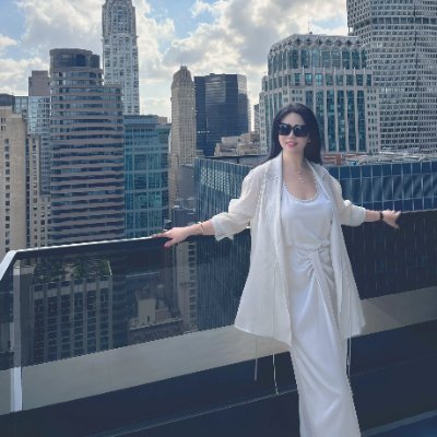 Entrepreneur, traveller, foodie, freedom loving woman
Each stage has its beauty and I'm here to enjoy it
🚫Porn 🚫Crazy Libs 🇺🇸🍀🇮🇩